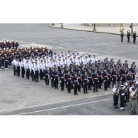 Défilé à pied des élèves de l'école nationale supérieure de Police (ENSP) et de l'école nationale de Police (ENP) de Périgueux lors de la cérémonie du 14 juillet 2020 sur la place de la Concorde.