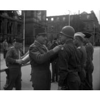 Prise d'armes de la 1re armée française à Stuttgart (1re partie).