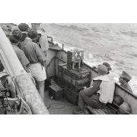 Peu après l'opération Taifun, sur le pont d'un Raumboot de la Kriegsmarine, en direction de Samos.