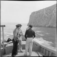 Un groupe de marins du Génie à Oran.