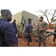 Mise en place d'un élément tracté de réchauffage et de cuisson : Etrac, sur la base de Birao.