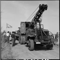 L'entrée du détachement  yougoslave de l'ONU dans le secteur occupé par les éléments indiens, entre El Cap et El Kantara.