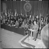 Congrès des médaillés militaires au théâtre de Constantine.