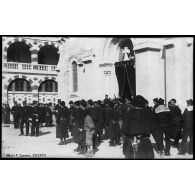 [Bizerte, le 1er novembre 1906. Les obsèques de l'équipage du sous-marin Lutin après le naufrage du 16 octobre 1906.]