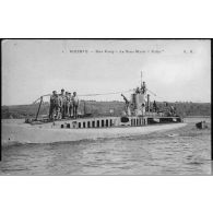 Bizerte. Baie Ponty. Le Sous-Marin "Volta". A. R. [légende d'origine]