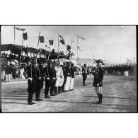 Bizerte. Revue du 14 juillet 1910. Photo Actualités, Bizerte. [légende d'origine]