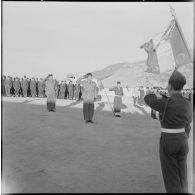 Beni-Badhel. Remise de fourragères.