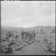 Opération Iris. Groupe de légionnaires.