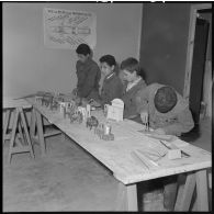 Centre de formation de Bourkika et de Boufarik. Foyers de jeunes de Douera. Les ateliers.