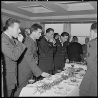 Alger. Mairie. Réception en l'honneur de l'équipe de France militaire de football.