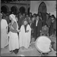 Cherchell. Fête des Amarias. Danseurs en transe.