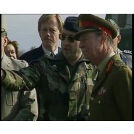 Visite du Grand duc du Luxembourg à l'Eurocorps le 31 octobre 1997.