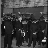 Rouïba. Les marins à l'usine Berliet.