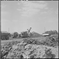 Bâtiments du Génie en construction.