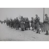 1337. Rozières les Salines [sic, Rosières-aux-Salines]. Le campement. 30 déc[embre] 1917. [légende d'origine]