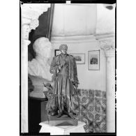 Statuette du maréchal Thomas Robert Bugeaud de la Piconnerie en uniforme, par Augustin Alexandre Dumont, exposée au musée Franchet D'Espèrey situé dans la Casbah d'Alger.