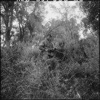 Opération Emeraude. Progression des soldats.