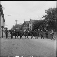 Entrée des troupes vietminh dans Hongay.