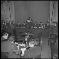 Alger. Conférence de presse annonçant la création du mouvement Algérie française.