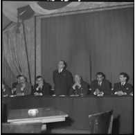 Alger. Conférence de presse annonçant la création du mouvement Algérie française.