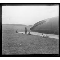 Nancy, un ballon de protection de la batterie de DCA de la ferme Sainte-Catherine. [légende d'origine]