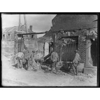 Le front entre Guiscard (Oise) et Tergnier (Aisne) en septembre 1918 et les villages ruinés de l'arrière.