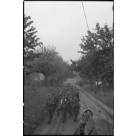 Des prisonniers de guerre français libérés se trouvent à Gundelfingen (3km au nord de Fribourg-en-Brisgau).