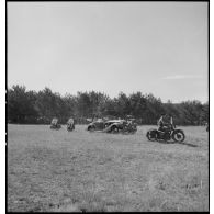 La Mercedes du général de corps d'armée Leclerc, commandant la 2e division blindée (2e DB).