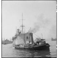 Depuis Odessa, des réfugiés, prisonniers de guerre et déportés des camps libérés par l'armée soviétique sont rapatriés par le paquebot transport de troupes Ascanius jusqu'à Marseille.