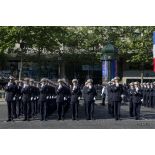 Revue des troupes des ESSA (écoles du Service de santé des armées) : ESSA de Lyon-Bron et EDVG (école du Val-de-Grâce) lors de la cérémonie du 14 juillet 2011.