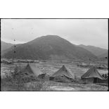Le campement de la base arrière du Bataillon français de l'ONU en Corée.