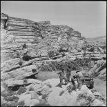 Percement de la piste d'El Amra-Taffassourt par le 19e régiment du génie.