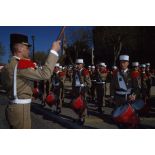 Prestation de la fanfare du 2e REI (régiment étranger d'infanterie) pour le défilé de l'unité au retour de la division Daguet à Nîmes.