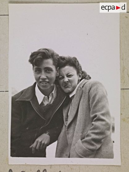 Yvonne [M&eacute;dori] et Pascal Della Monica. [l&eacute;gende d'origine]