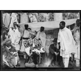 ImagesDéfense Addis Abéba. Le Ministre de la Guerre Fitaouari Afta