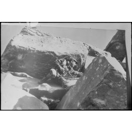 ImagesDéfense Commando Cobra. Opération du djebel Bou Amoud. Un