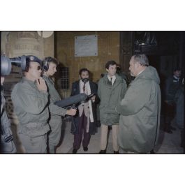 ImagesDéfense Charles Hernu répond à l'ECPA, Beyrouth.