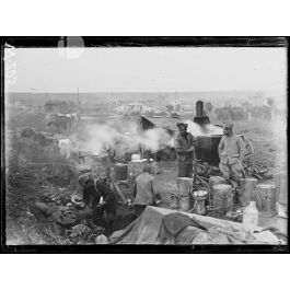 ImagesDéfense HardécourtauxBois, cantonnement. [légende d'origine]
