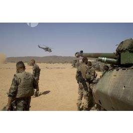 Hélicoptère Forces Of Valor – Chinook 1/72 – 1er Groupe Hélicoptères 103e Escadron