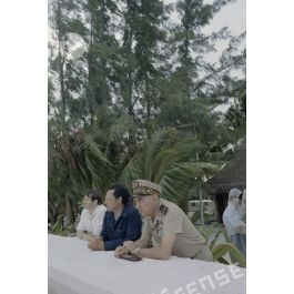 ImagesDéfense - Le secrétaire d'Etat à la Défense, M. Lemoine, le vice ...