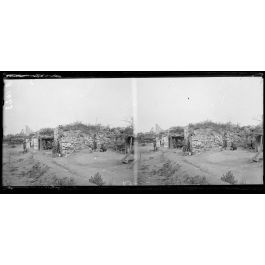 ImagesDéfense Bailly (Oise) spahis derrière les tranchées de 1ère