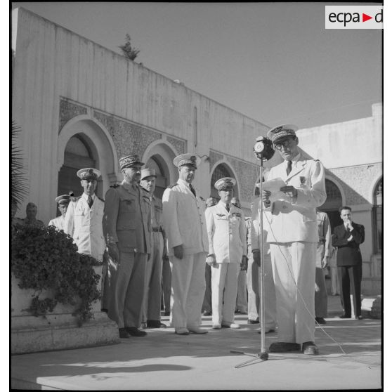 A Alger, cérémonie avec lecture traditionnelle de la dernière citation de l'As Guynemer.