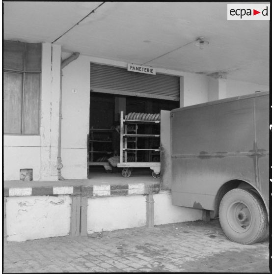 Paneterie à Maison-Carrée.