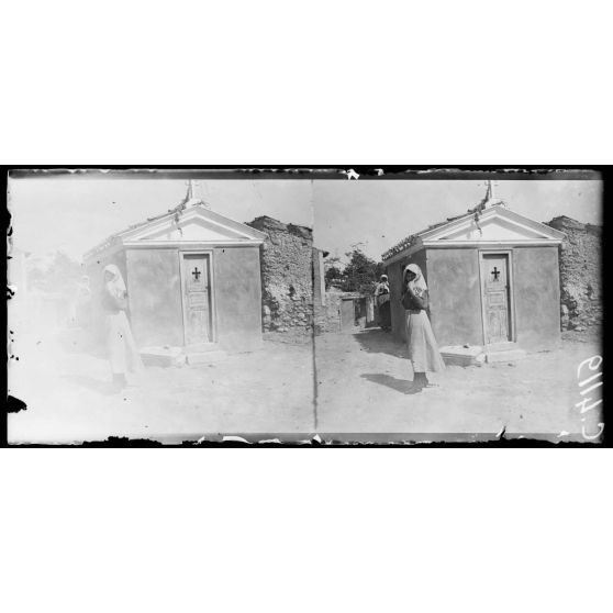 Athènes. Saint-Georges. Une des plus petites chapelles d'Athènes.<br> [légende d'origine]