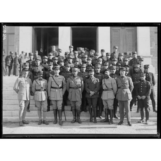 Athènes. Cours d'artillerie. [légende d'origine]