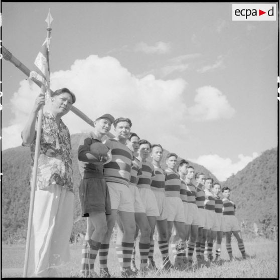 L'équipe de football de Lai Chau.