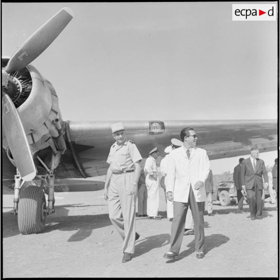 Arrivée à Na San de Sa Majesté Bao Daï, chef de l'Etat du Vietnam.