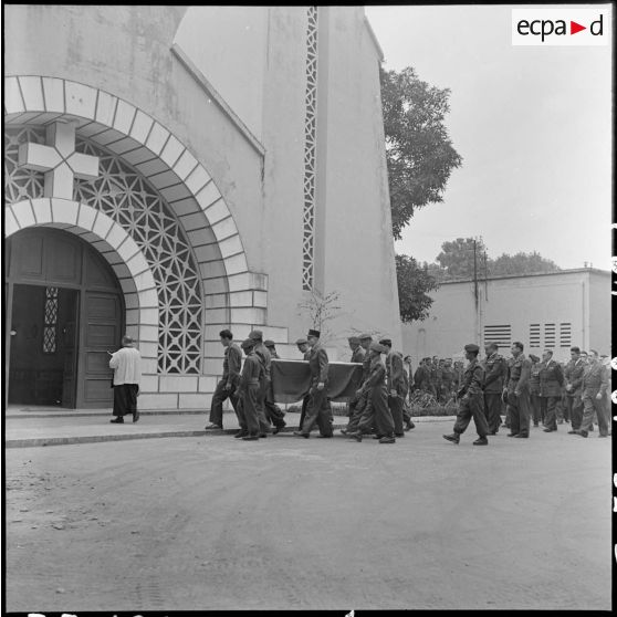 Obsèques du médecin-capitaine Jean Raymond.