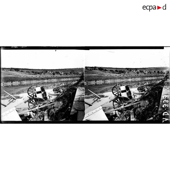Vincelles. Marne. Matériel allemand tombé dans la Marne. [légende d'origine]