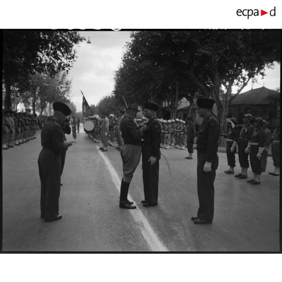 Cérémonie de remise de décorations.